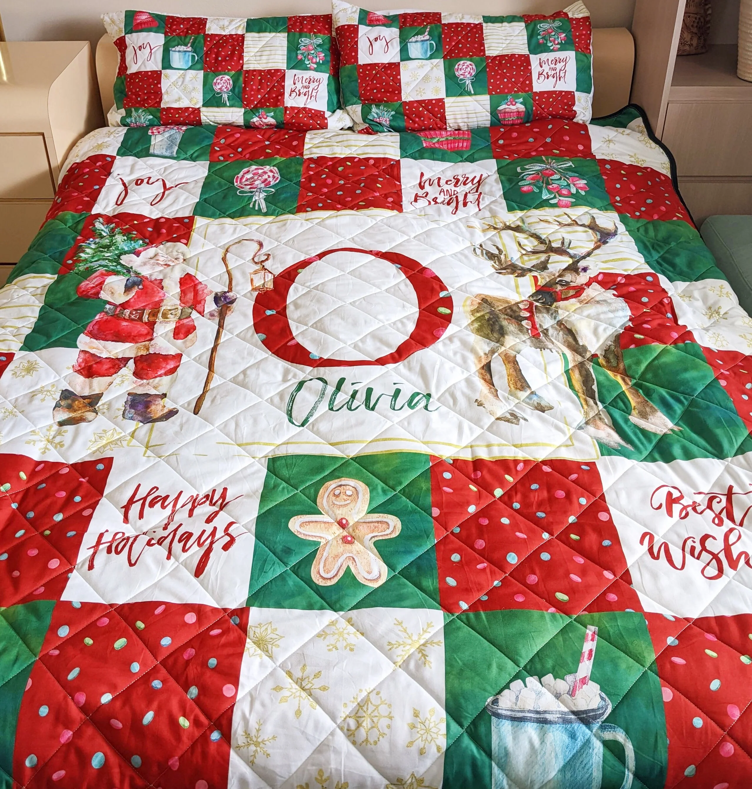 Christmas Patchwork Personalized Quilted Bedspread Set - Image 2